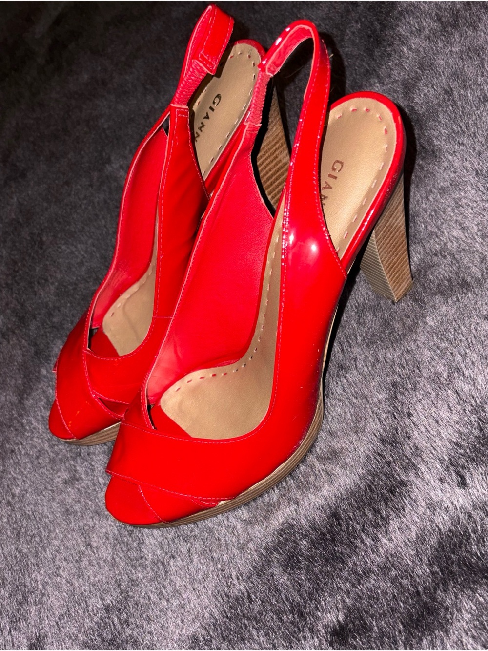 Gianni Bini Bright Red Patent Slingback Block Heel Pumps - Picture 4 of 6
